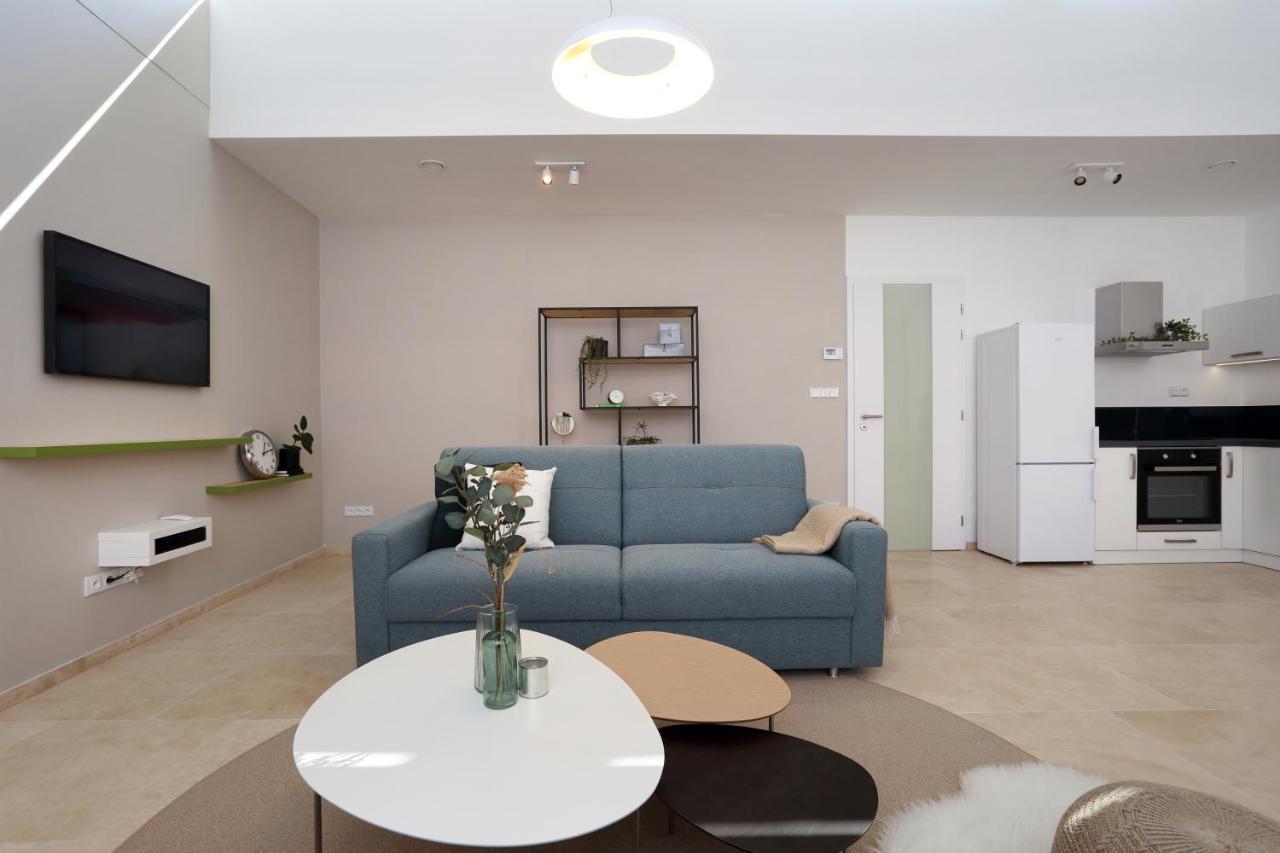 Apartmany Omega Lanškroun エクステリア 写真